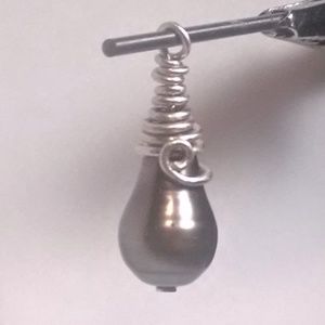 Hand Crafted Genuine Tahitian Pearl set in Silver